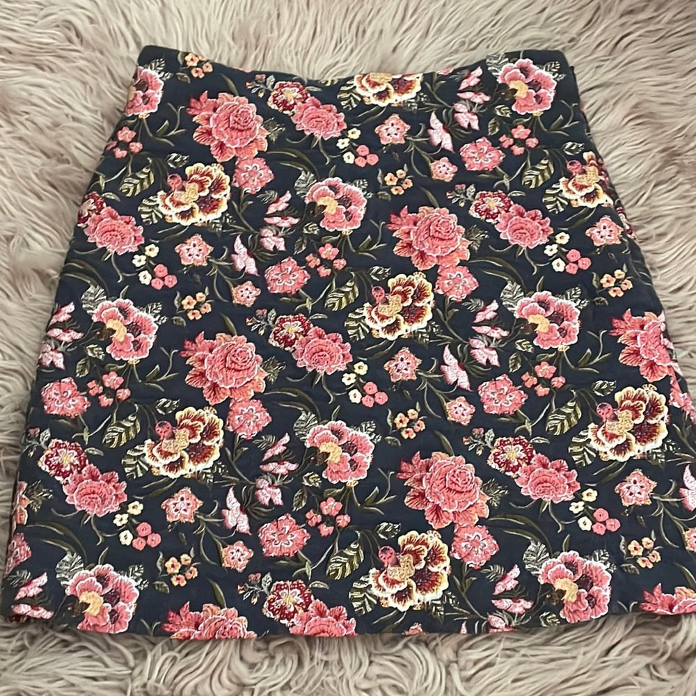 Loft mini pencil skirt